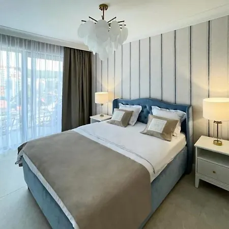 Luksusowy Blue11 아파트 미엥지즈드로예